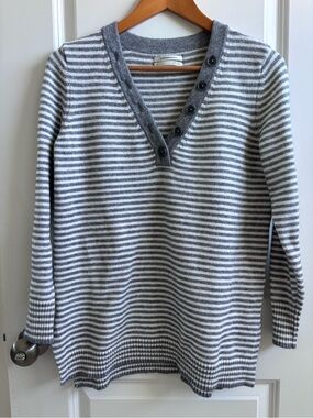 Anthropologie Gray & White Striped V-Neck Sweater with Button Placket